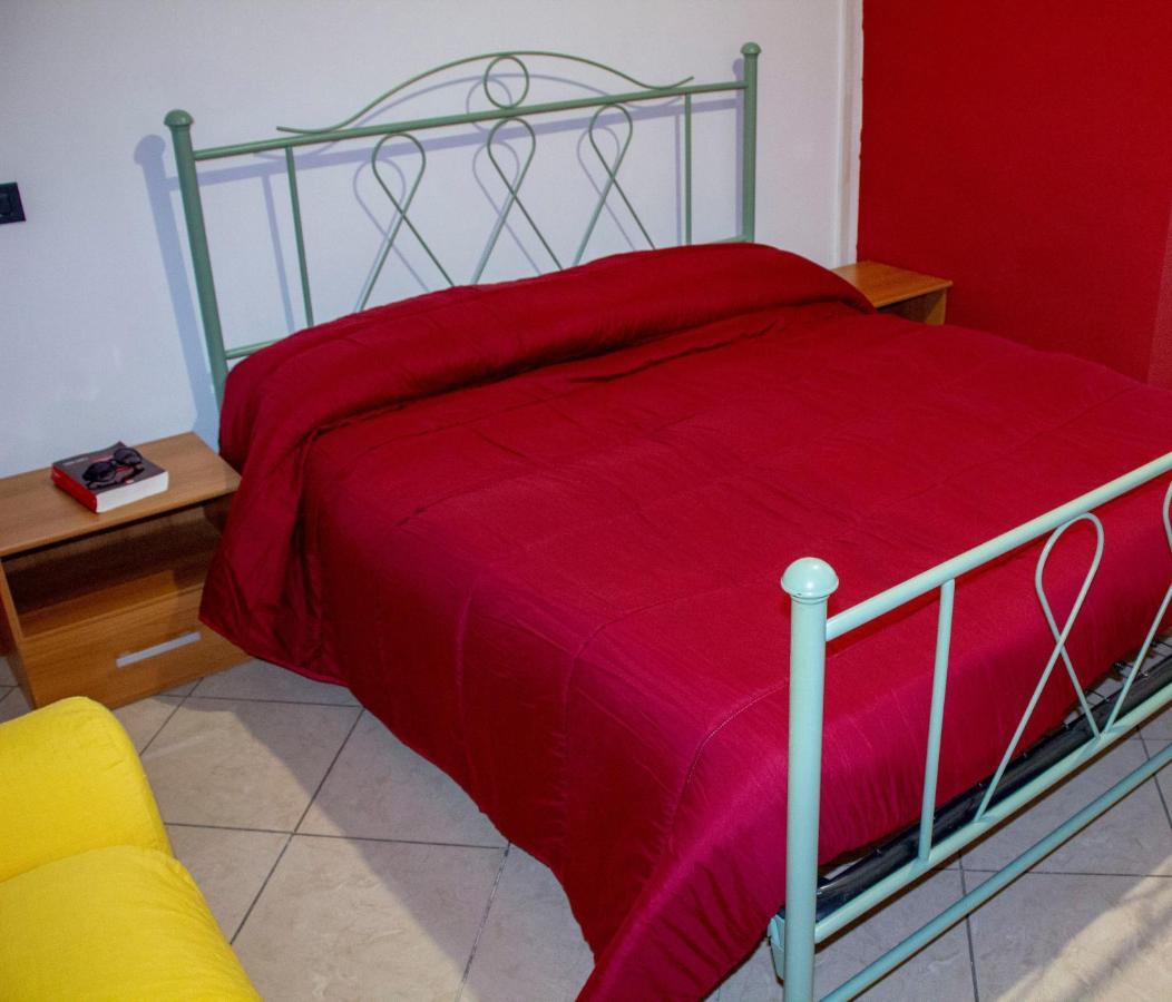 La Casa di Dadà Apartment Avezzano Bagian luar foto