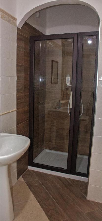 La Casa di Dadà Apartment Avezzano Bagian luar foto
