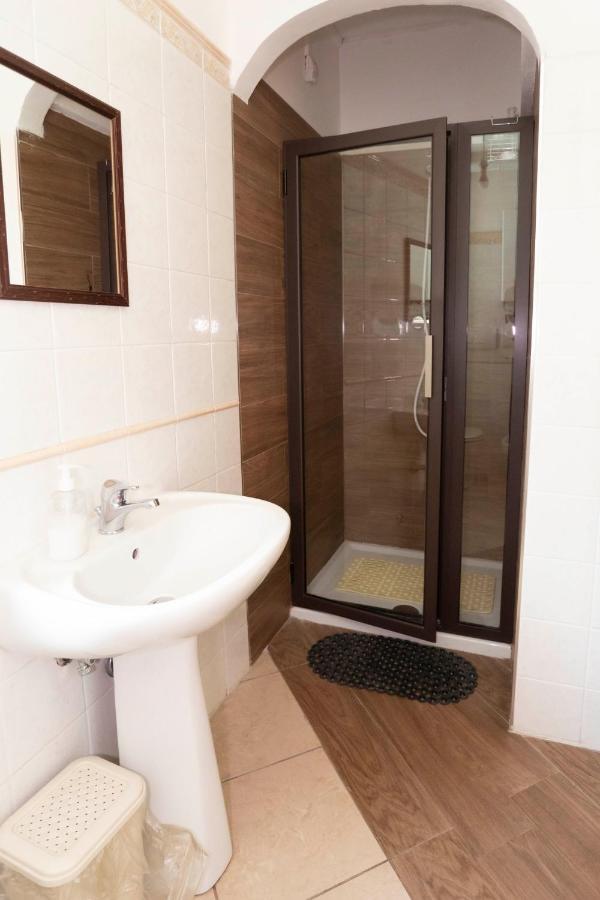 La Casa di Dadà Apartment Avezzano Bagian luar foto